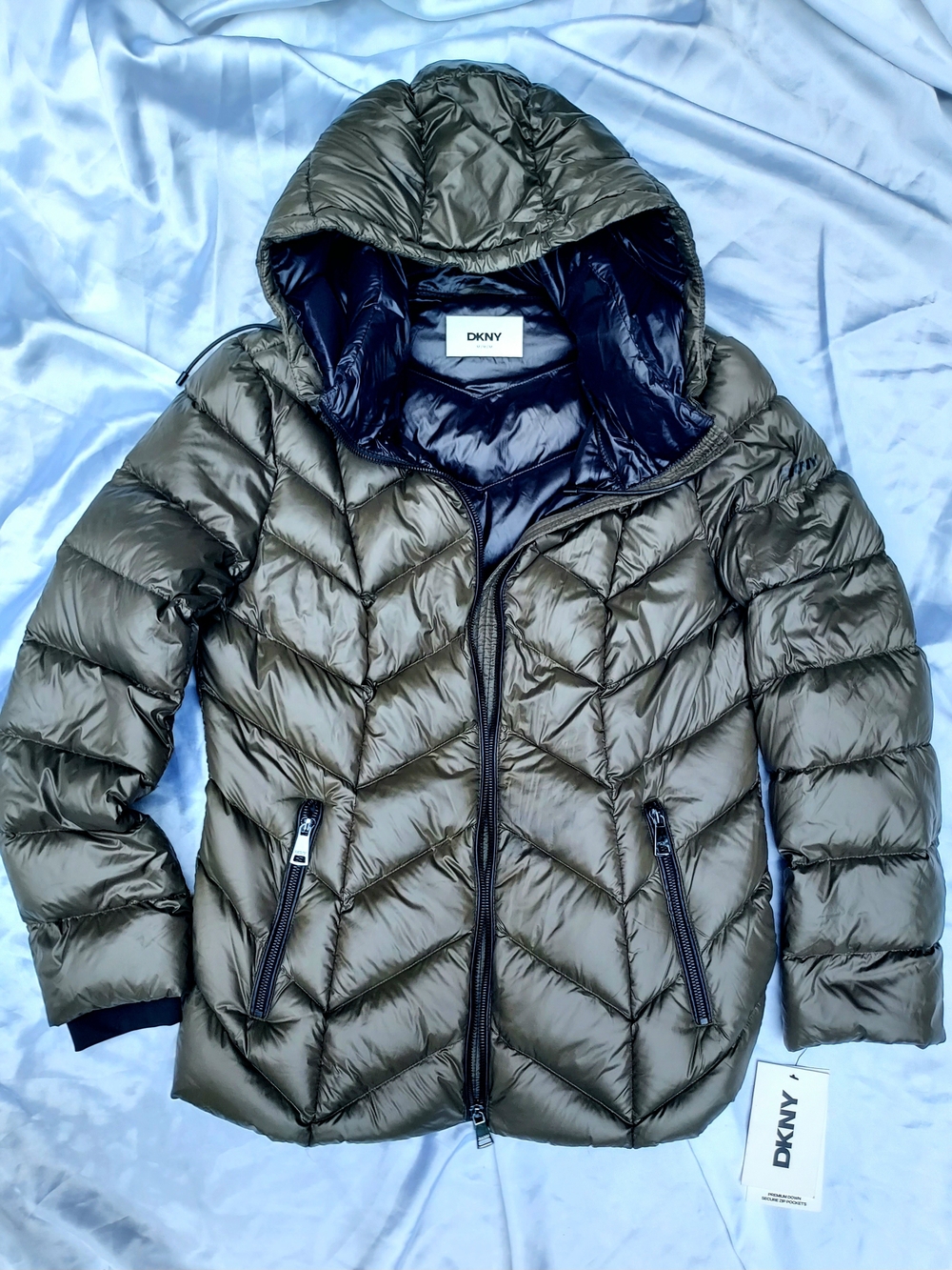 DKNY Women's Olive Green Quilted Hooded Puffer Jacket